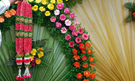 tanjore best garland decoration
